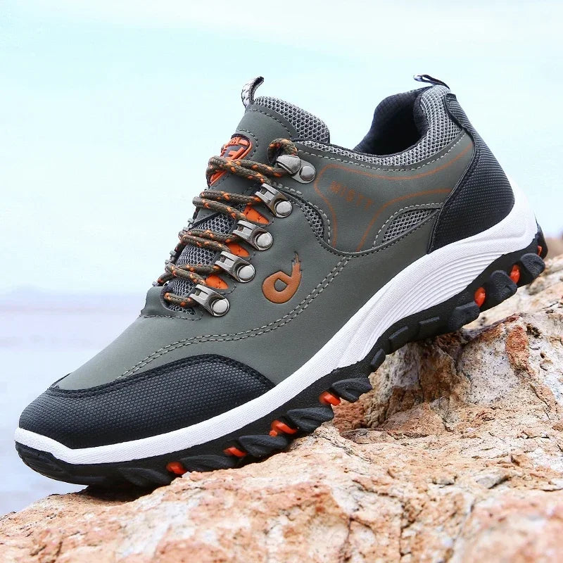 Outdoor Casual Sneakers hiking shoes Men