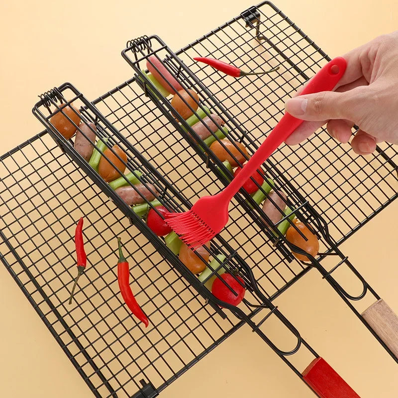 Outdoor Wooden Handle Barbecue Cage Camping Meat and Vegetable Barbecue Net Rack Picnic Barbecue Tools